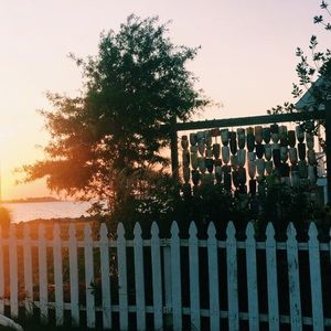 Meet your Posher, Mia